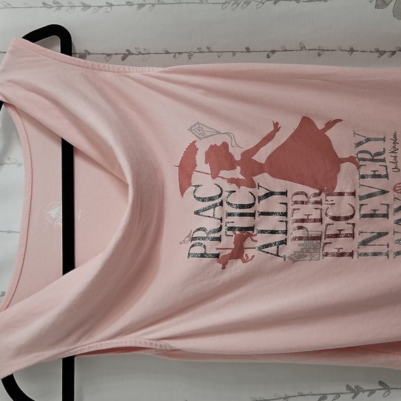 DISNEY PARKS MARY POPPINS -PRACTICALLY PERFECT IN EVERY WAY SZE LGE PINK T-SHIRT - Picture 7 of 7
